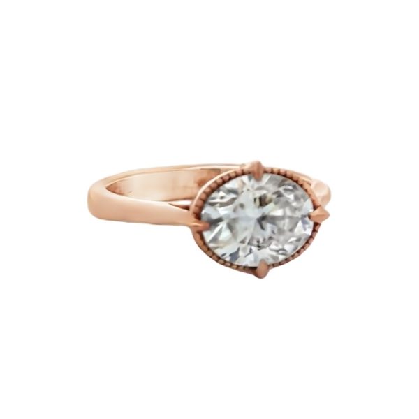 Horizontal Oval 2ct Moissanite Ring