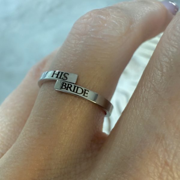 Dainty Crossover Custom Engraving Ring