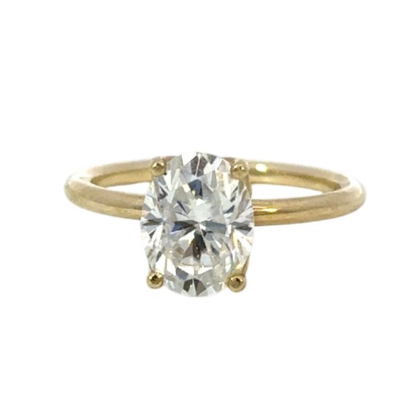 Oval Solitaire +-2ct Lab Diamond